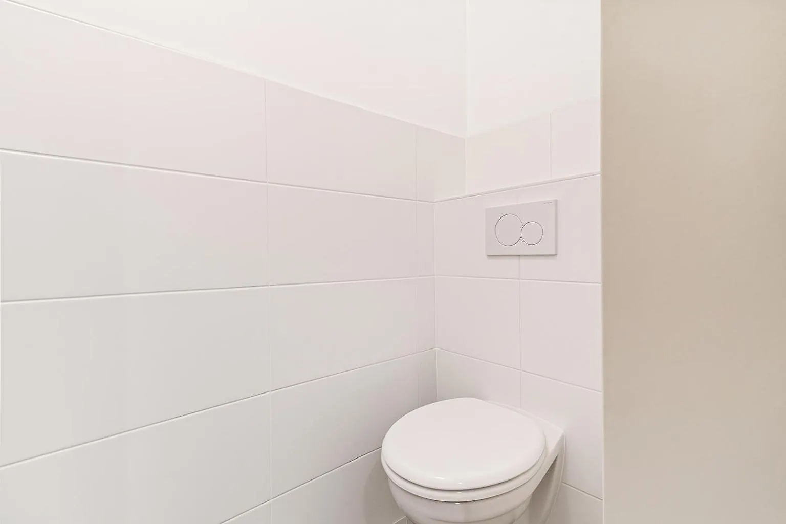 3-Br I 7 Minuten Zur U-Bahn I For Groups Up To 8 فيينا